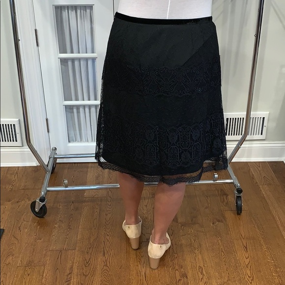 Skirt - Picture 2 of 4